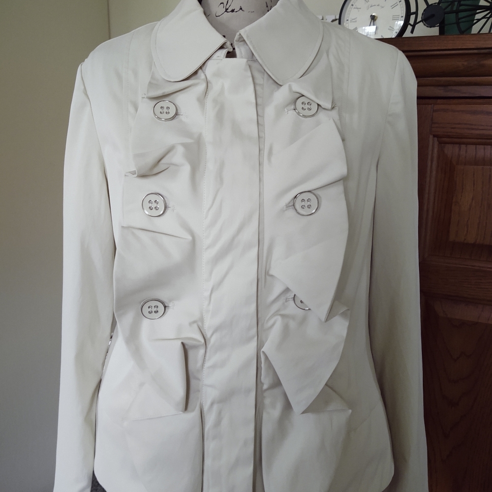 For Cynthia Creamy Lightweight Jacket